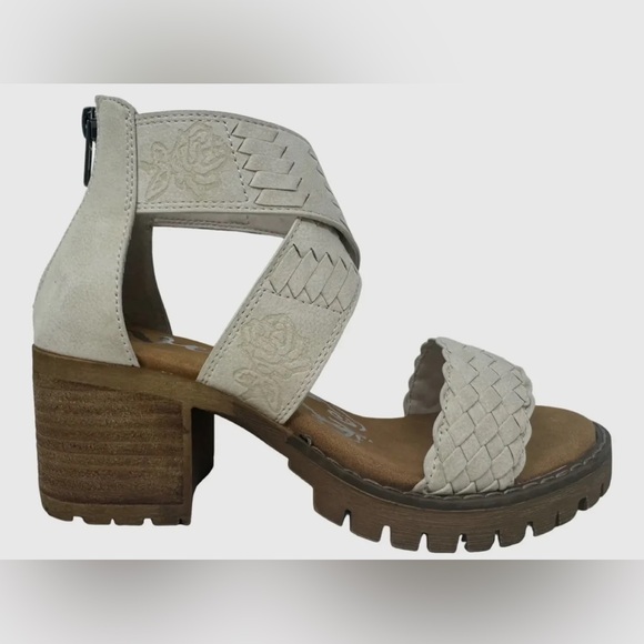 NIB Brand New Very G Vana Cream Tooled Woven Strappy Chunky Heels Heeled Shoe - Picture 3 of 6